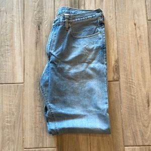 Never worn - Gap Jeans Easy Fit 38x28